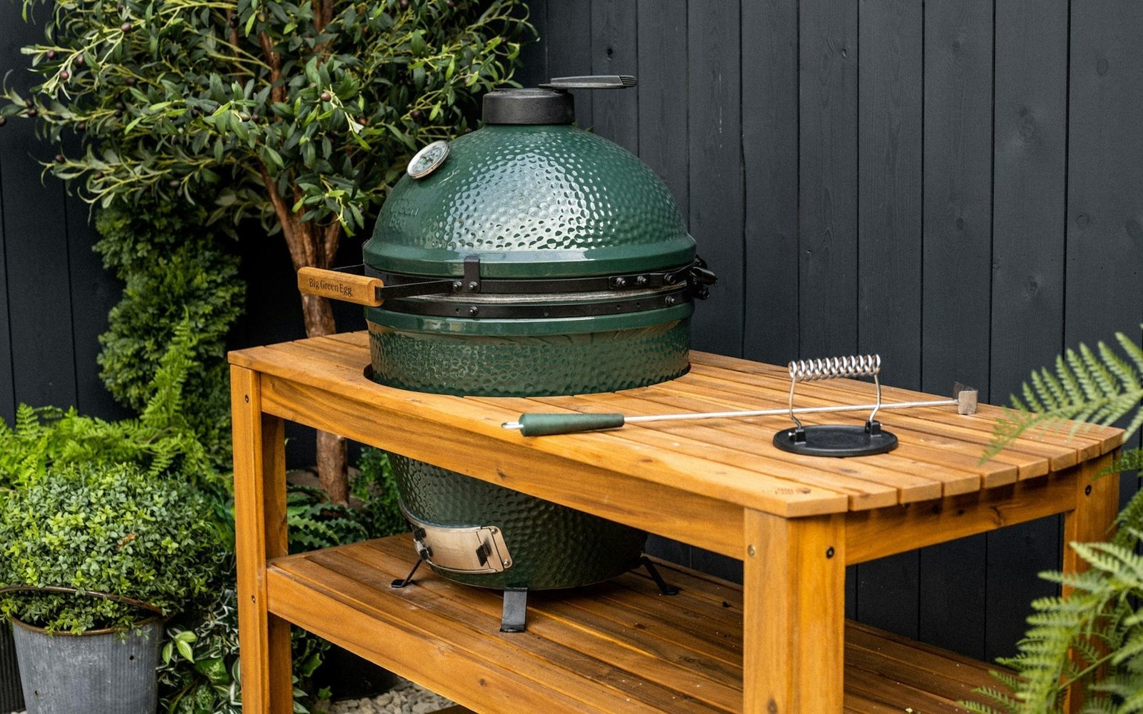 Big Green Egg Eucalyptus Table with Casters and Nest - Image 3