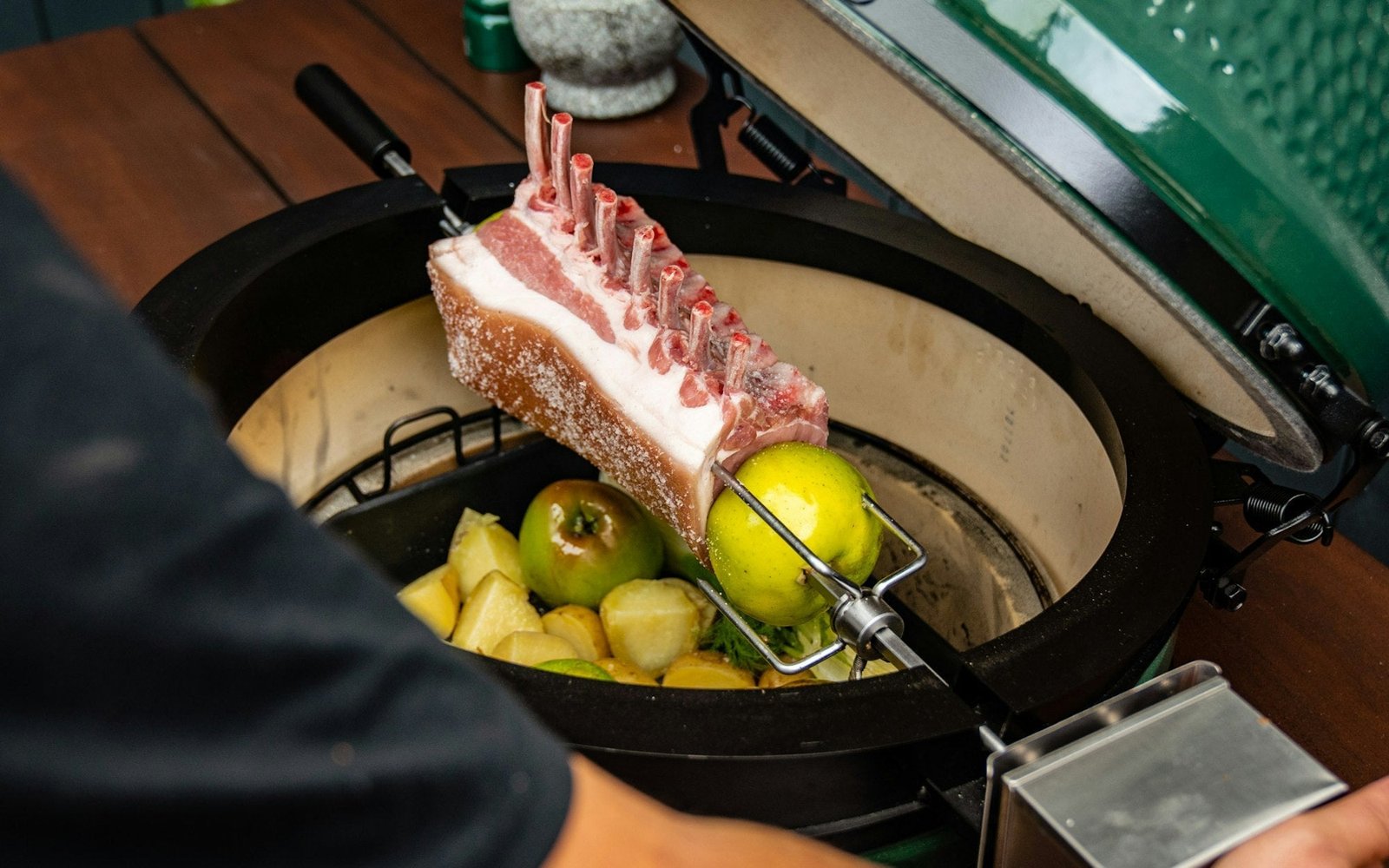 Big Green Egg Rotisserie - Image 6
