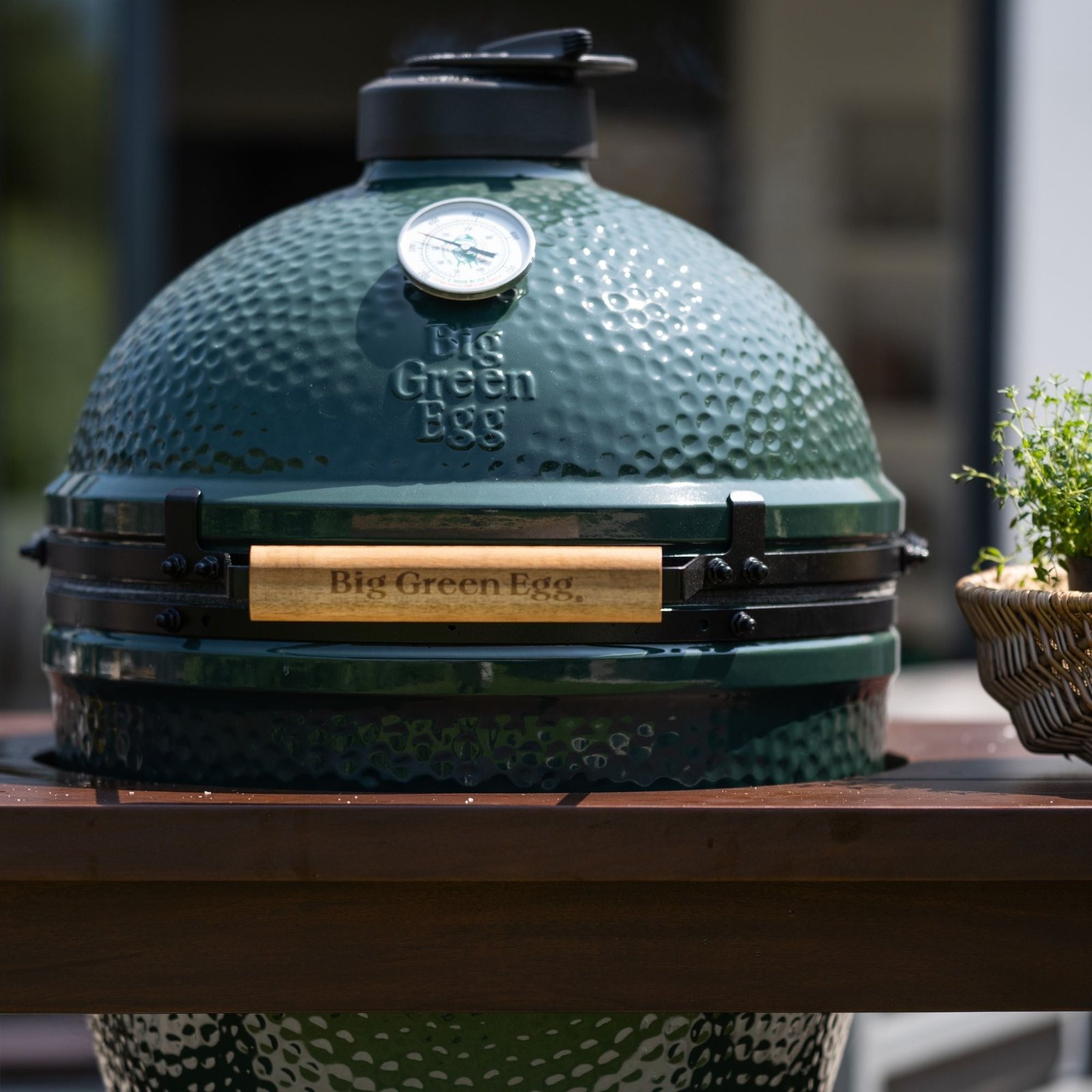 Big Green Egg Premium Royal Mahogany Table - Image 4