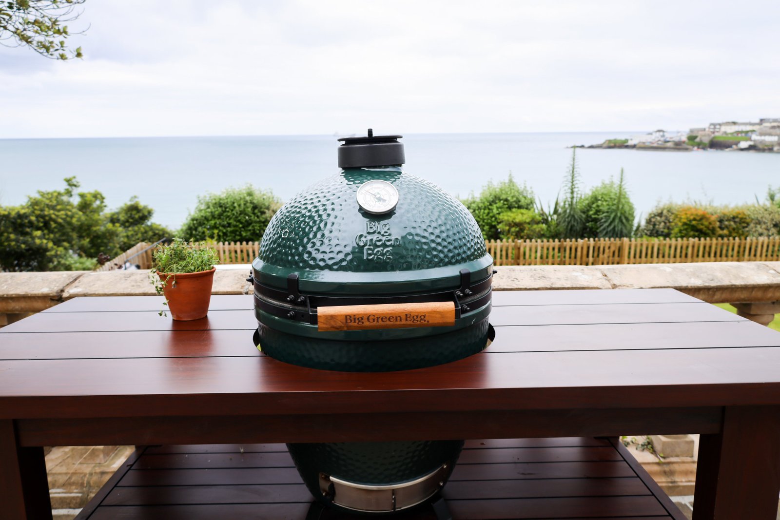 Big Green Egg Premium Royal Mahogany Table - Image 5