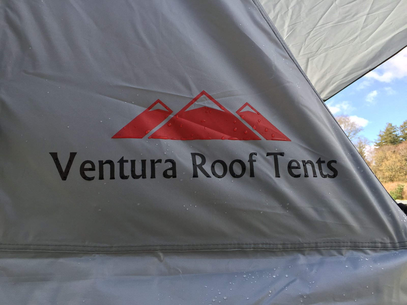 Extended Ventura Deluxe 1.4 Roof Top Tent
