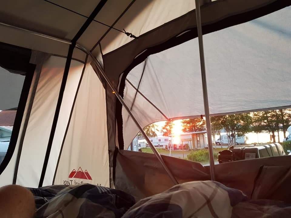 Extended Ventura Deluxe 1.4 Roof Top Tent